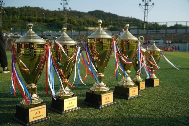 贴近职业赛事环境 2026钻石杯青少年网球挑战赛在苏州启幕